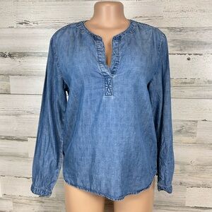 Cloth & Stone Chambray Popover Shirt Anthropologie Women’s Sz Medium Long Sleeve